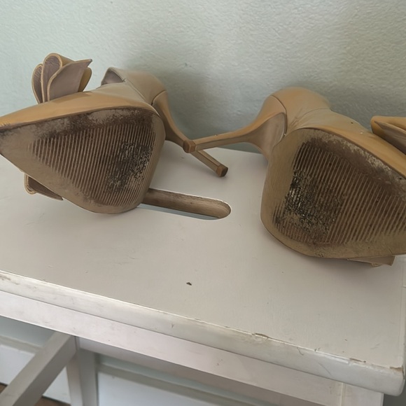 Steve Madden Ravesh bow pump in Blush Patent size 9 - Picture 3 of 4